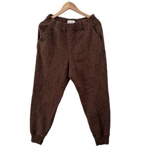 Abercrombie & Fitch Brown Leopard Print
Joggers EUC